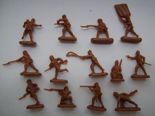 Japanische IJA infantry, angreifend, 2. Weltkrieg, 1:72